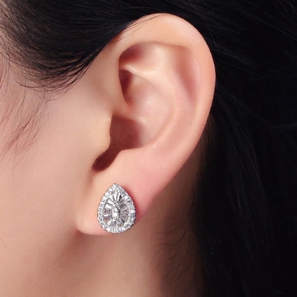 Pearl Tear Drop Sparkle Shinny white gold plated CZ New gorgeous luxury - Picture 3 of 11